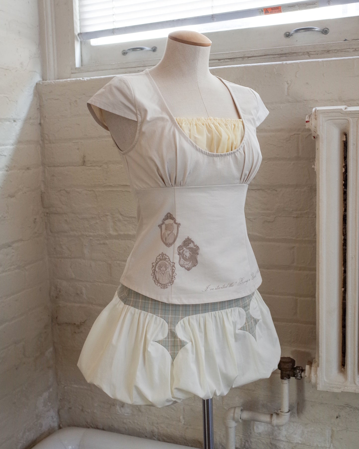 Familiar Blouse - Kamisama Kiss 2